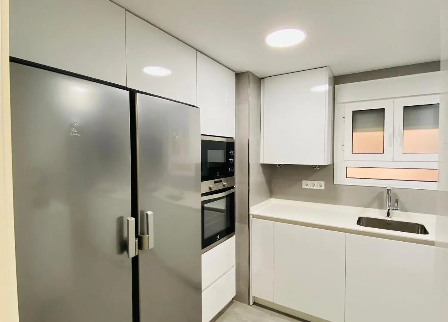 Apartamento En Malaga Junto A Estacion De Metro By Mo Apartment