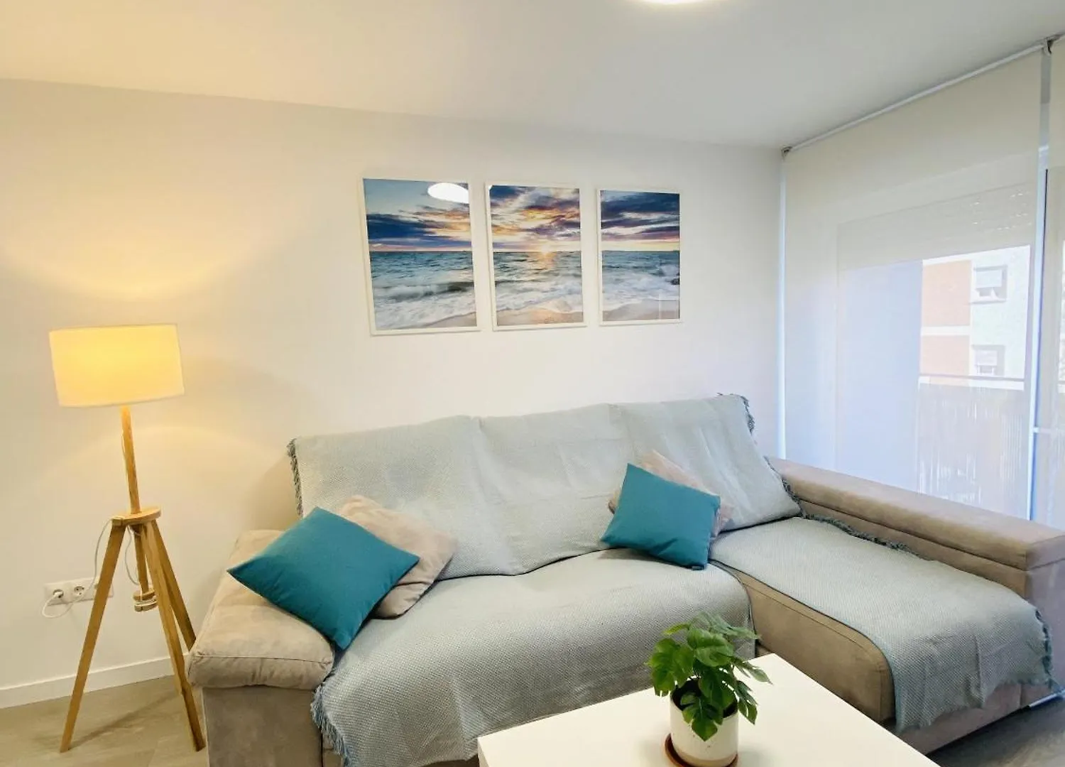 Apartamento En Malaga Junto A Estacion De Metro By Mo